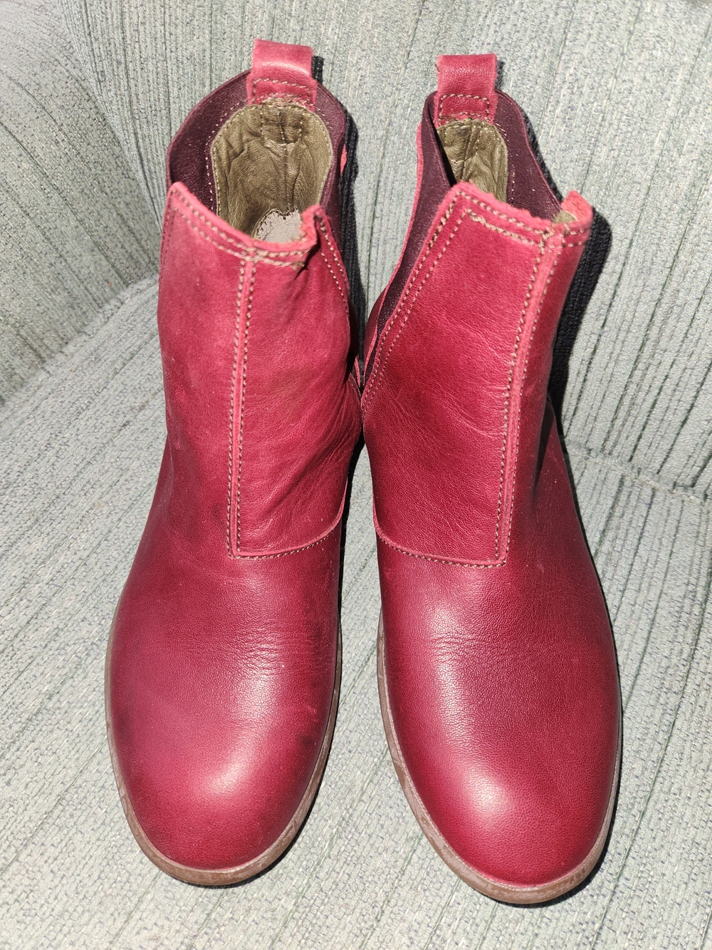 🍉El Naturalista Women's Red Leather Chelsea Ankle Boots - Picture 2 of 7